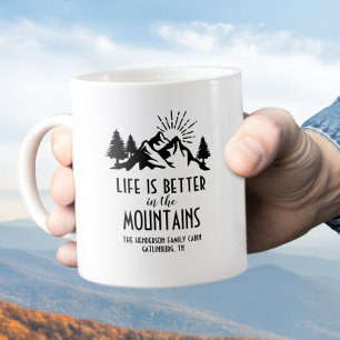 Mug La vie sur mesure est meilleure à la montagne à la