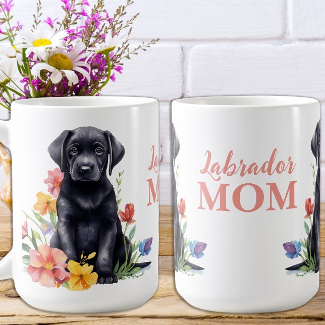 Mug Labrador Mom Chien mignon Moderne Floral Chiot (Créateur téléchargé)