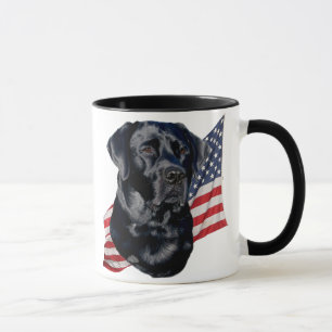Mug Labrador retriever noir et drapeau