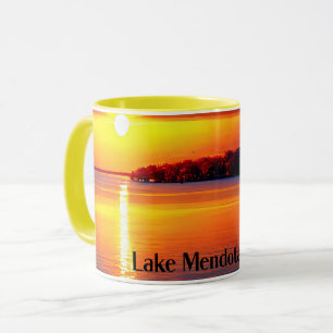 Mug Lac Mendota, WI,