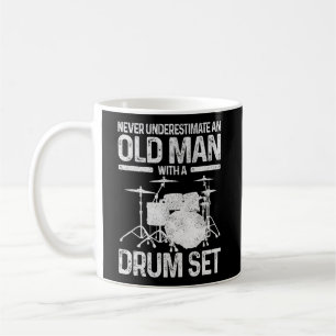 Mug Le Batteur Ne Sous-Estime Jamais Un Ancien Avec Un