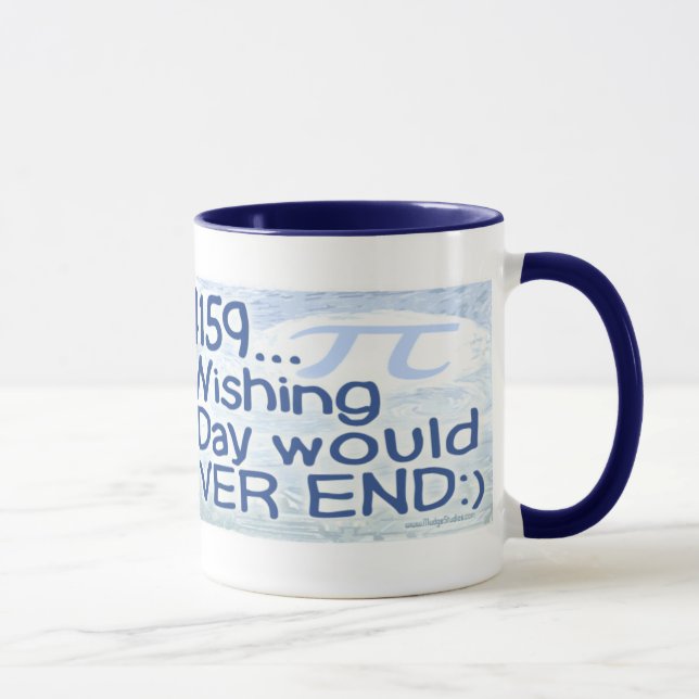 Mug Le jour de pi ne finit jamais par des studios de (Droite)