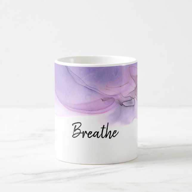 Mug Le *~* respirent le magenta abstrait de lavande (Centre)