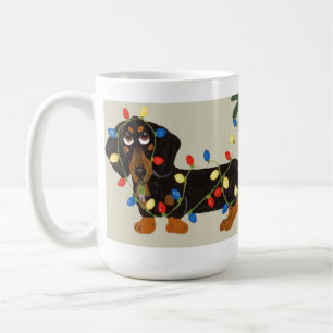 Mug Le teckel a embrouillé dans le noir de lumières de