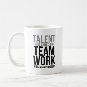Mug Le travail d'équipe gagne des championnats