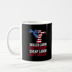 Mug Le travail qualifié n’est pas une journée de trava