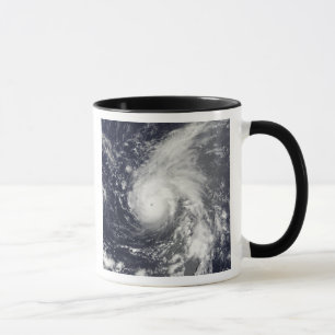 Mug Le typhon Vamco dans l'océan Pacifique