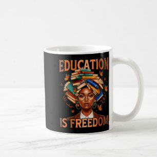 Mug L'éducation est liberté enseignant noir livres noi