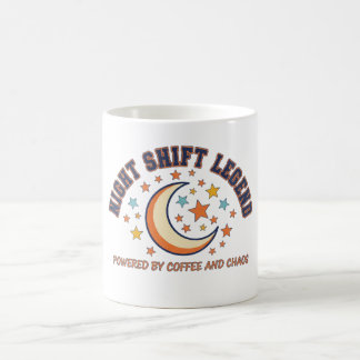 Mug Légende de l'équipe de nuit Café et chaos rétro vi