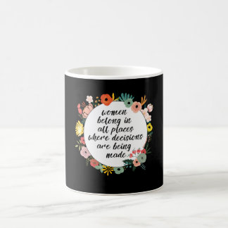 Mug Les femmes appartiennent à tous les endroits