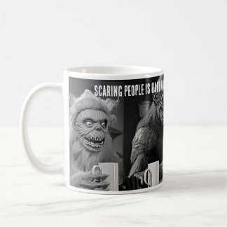 Mug Les gens indifférents est dur travail Rétro Monste