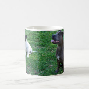 Mug Les Personnes Qui Attendent Les Soins Savoureux,