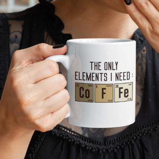Mug Les seuls éléments dont j'ai besoin