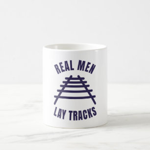 Mug Les vrais hommes posent des rails