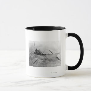 Mug L'Esquimau dans le bateau fait avec des peaux a