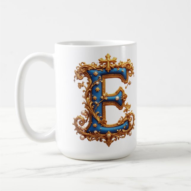 Mug Lettre E bleue ornée (Gauche)