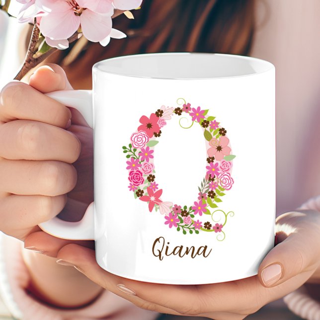 Mug Lettre florale monographique personnalisée Q (Personalized Monogram Floral Letter Q Coffee Mug)