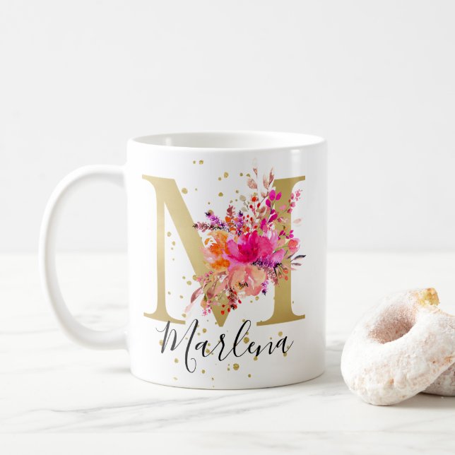 MUG LETTRE FLORALE VERTE CHAUDE M MONO (Avec donut)