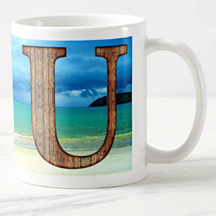 Mug Lettre initiale en bois U Beach Ocean Scene