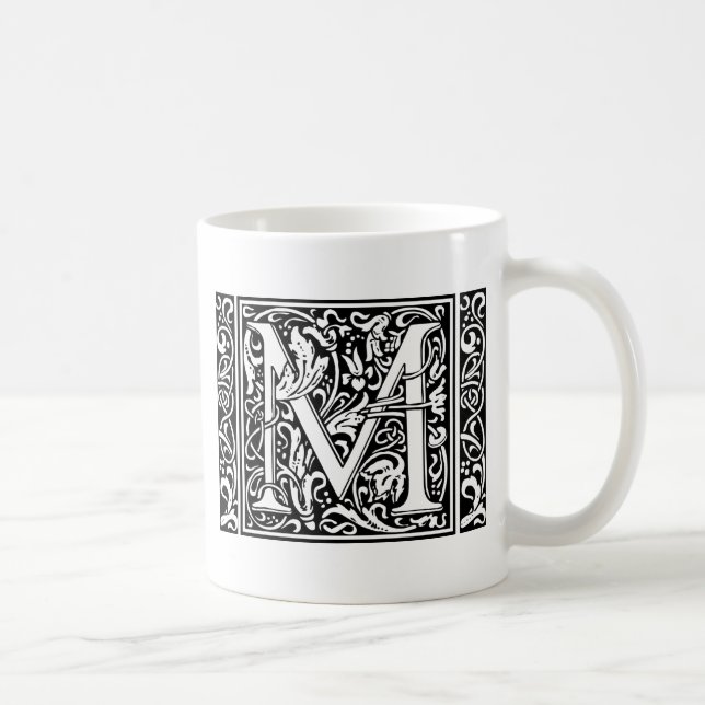 Mug Lettre M Monogramme médiéval Art Nouveau (Droite)