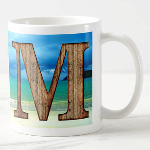 Mug LETTRE MONOGRAPHIQUE INITIALE EN BOIS M Beach Ocea