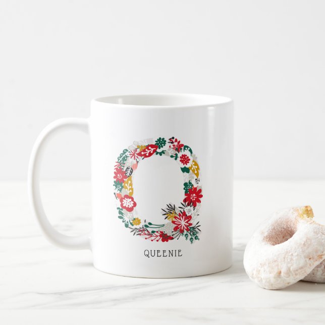 Mug Lettre Q | LETTRE FLEURIE Whimsical Monogramme I M (Avec donut)