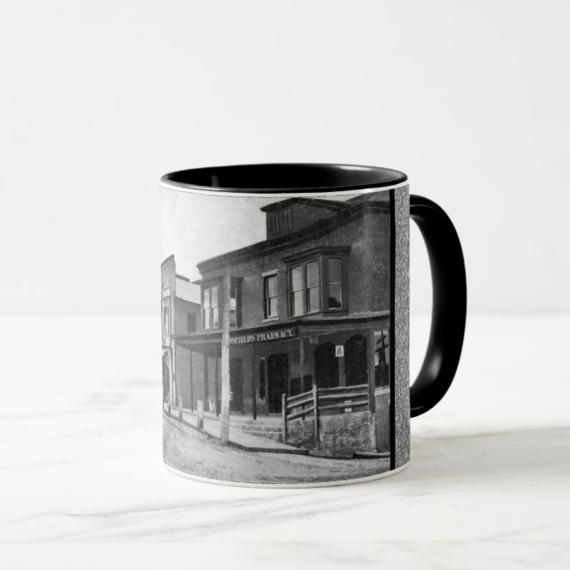 Mug L'histoire de Pepperell Massachusetts Glam (Devant droit)