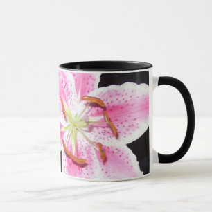Mug Lily rose   Fleur Lily rose délicate sur noir