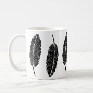 Mug Linocut en plumes rustiques noir et blanc
