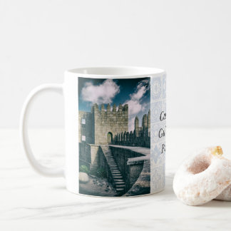 Mug L'intérieur du château de Guimaraes. Guimaraes, Po