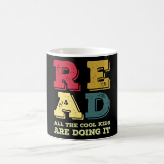 Mug Lisez tout ce que les enfants cool font
