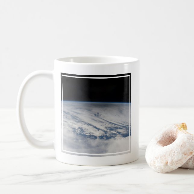 Mug L'Ombre De La Lune S'Étend Sur Le Pacifique Nord.  (Avec donut)