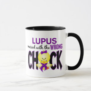 Mug Lupus sali avec le poussin faux