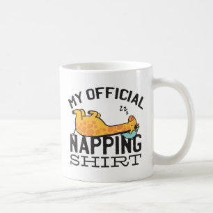 Mug Ma chemise de sieste officielle - Giraffe endormie