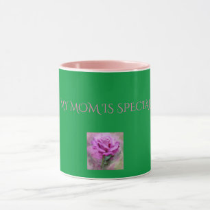 Mug 'MA MÈRE EST SPÉCIALE' rose/vert rose deux tonneau