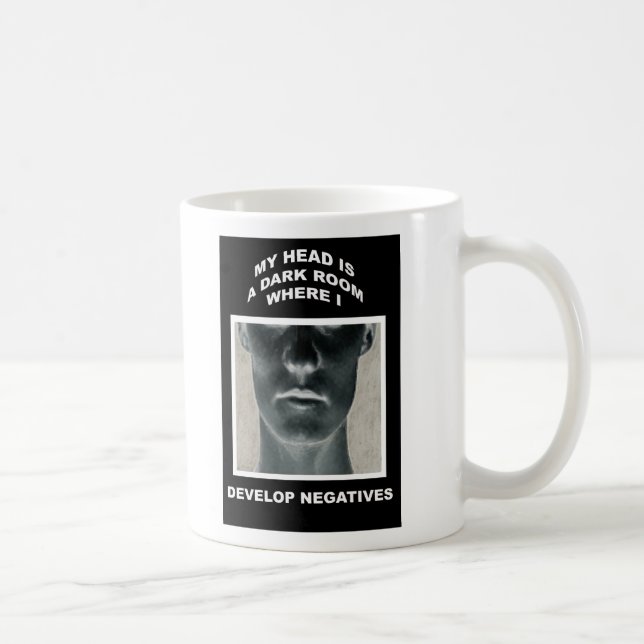 Mug Ma tête est une chambre noire où je développe des (Droite)