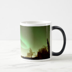 Mug Magic Arc de l'aurore au-dessus d'Anchorage
