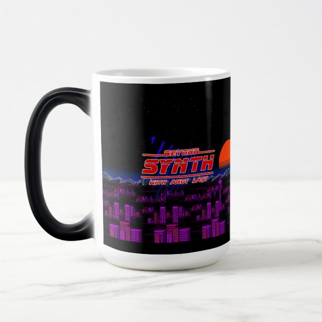 Mug Magic Au-delà du synthétiseur 8 bits (Gauche)