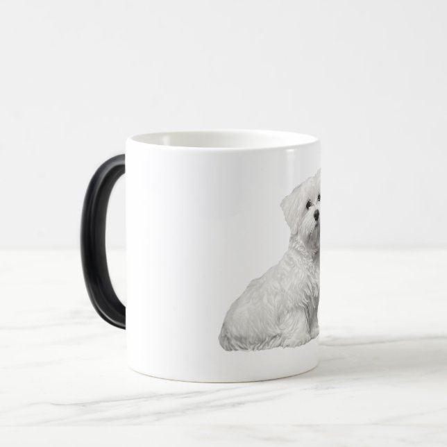 Mug Magic Chien maltais mignon assis chiot (Devant gauche)