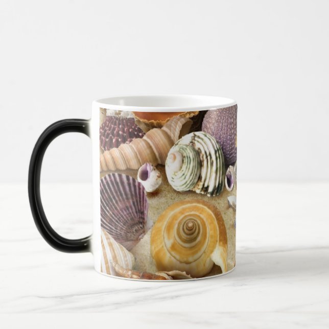 Mug Magic Coques de mer sur la plage (Gauche)