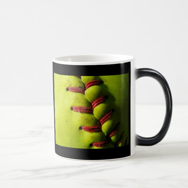 Mug Magic Couture du base-ball de Fastpitch (Droite)