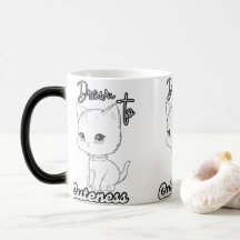 Kitten de dessin gris avec grands yeux