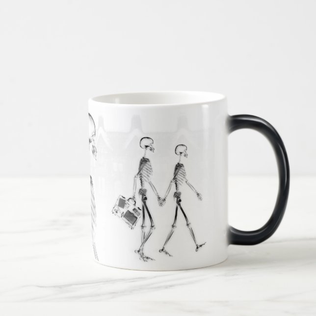 Mug Magic Négatif BW de balade d'après-midi de squelettes de (Droite)