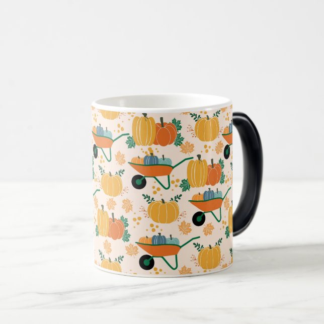 Mug Magic Récolte d'automne - Citrouilles dans une brouette (Devant droit)