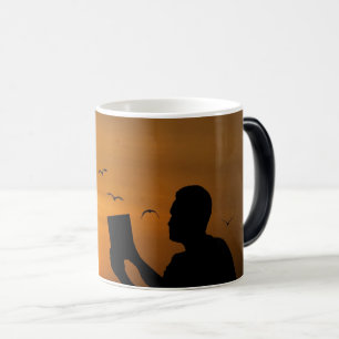 Mug Magic Relaxez seul avec un livre - Sunset Escape