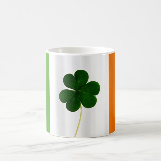 Mug Magic St. Patrick's Day Irlandais Drapeau Shamrock Irlan (Centre)