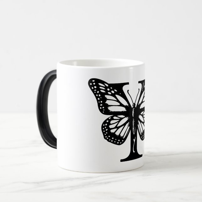 Mug Magic Y Alphabet black butterfly (Devant gauche)