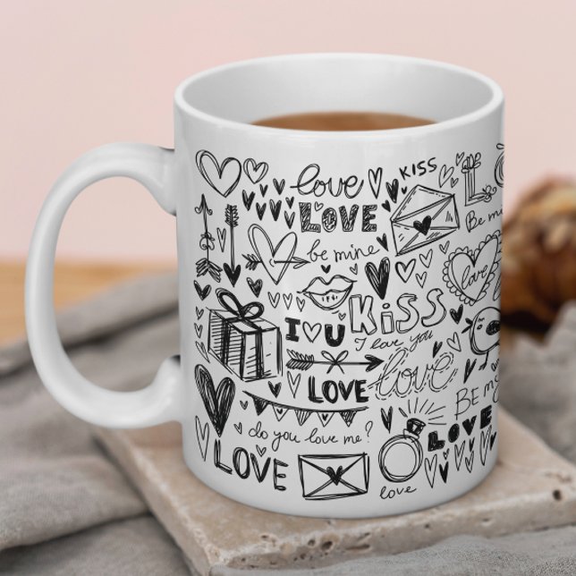Mug Main noire dessinée Valentines Day Love Doodles (Créateur téléchargé)