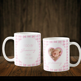 Mug Maintenant Grand-mère 'JE M'APPELLE GRAMMY' photo