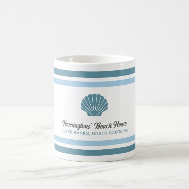 Mug Maison de plage nom personnalisé et lieu (Centre)
